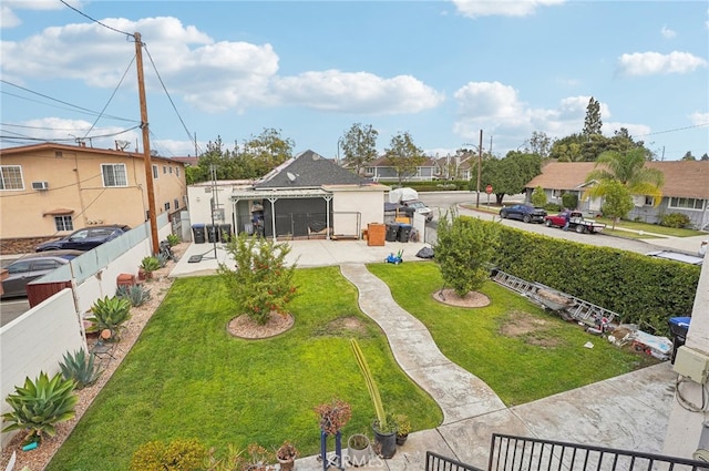 view of yard featuring a patio