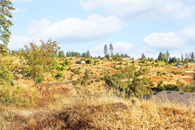 585 Valstream Dr, Paradise, CA 95969