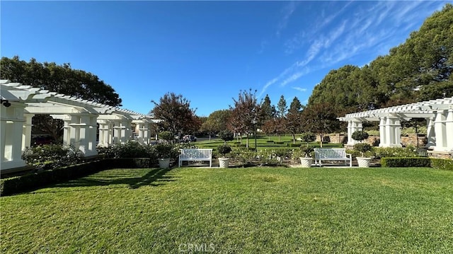 view of yard with a pergola