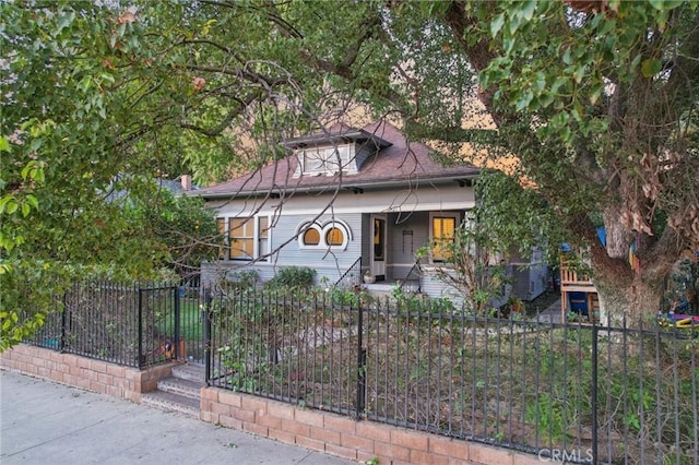 view of front facade featuring a porch