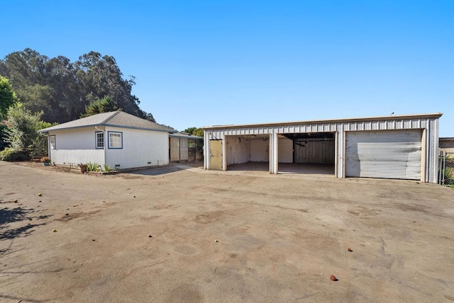 exterior space with an outbuilding