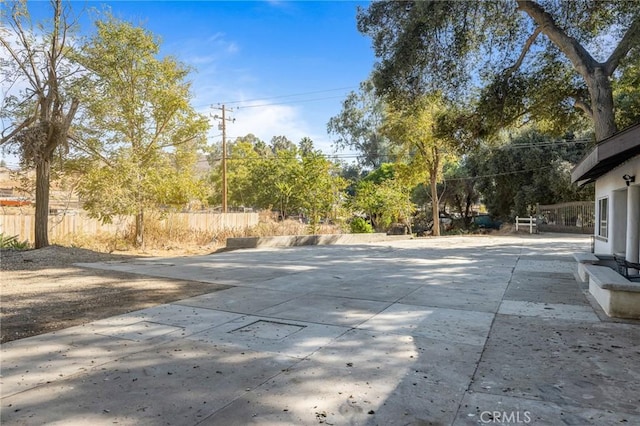 24120 Manzanita St, Menifee, CA 92584 - view of patio featuring fence