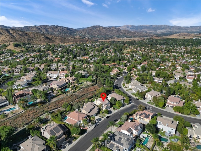 bird's eye view featuring a mountain view