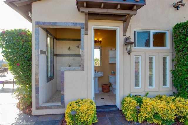 view of doorway to property