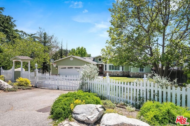 view of front of house with a garage