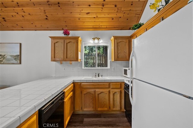14329 Voltaire Dr, Pine Mountain Club, CA 93225 - kitchen with dark wood-style flooring, a sink, white appliances, tile counters, and backsplash