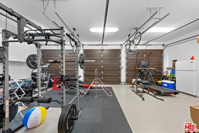 interior space featuring concrete flooring