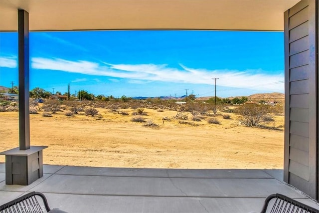 6614 Sunset Rd, Joshua Tree, CA 92252 - view of patio / terrace