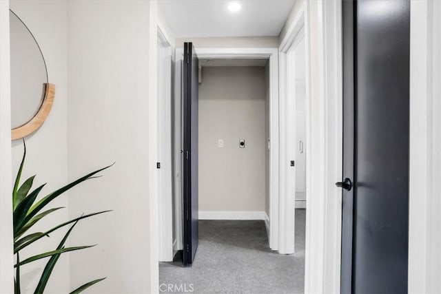 6614 Sunset Rd, Joshua Tree, CA 92252 - hallway featuring baseboards