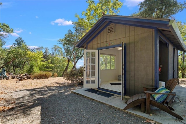 view of outbuilding