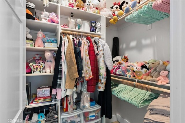 5772 Acorn Ridge Dr, Paradise, CA 95969 - view of walk in closet