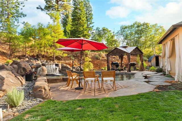 5772 Acorn Ridge Dr, Paradise, CA 95969 - view of patio featuring a gazebo