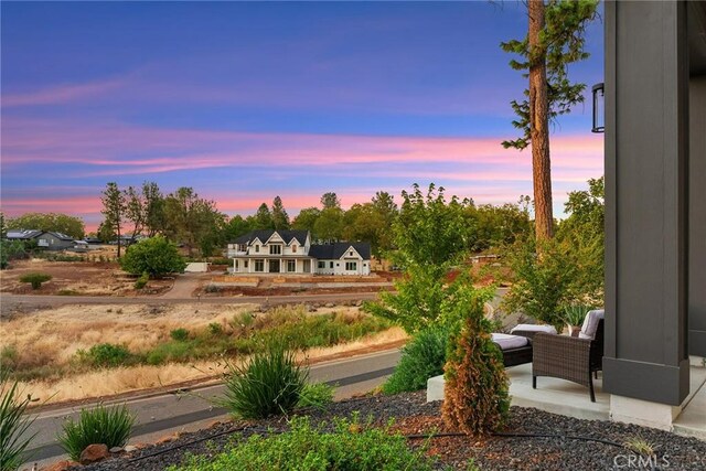 5772 Acorn Ridge Dr, Paradise, CA 95969 - view of yard at dusk