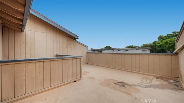 view of yard with a patio area