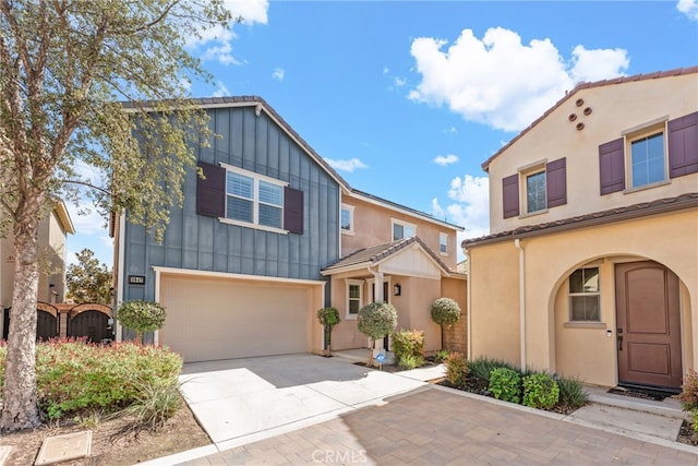 view of front of home featuring a garage