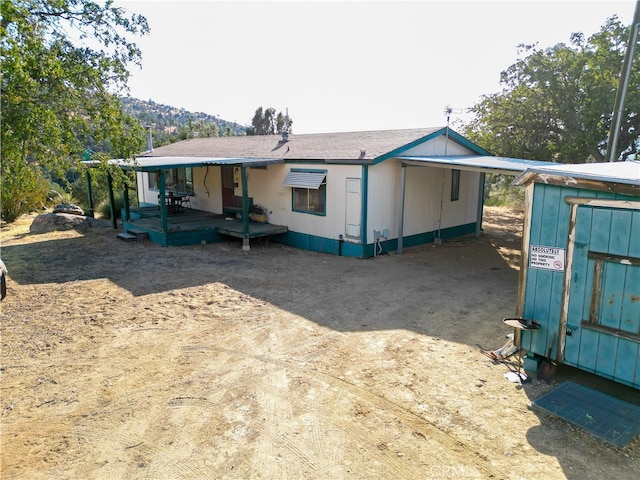 view of front of home