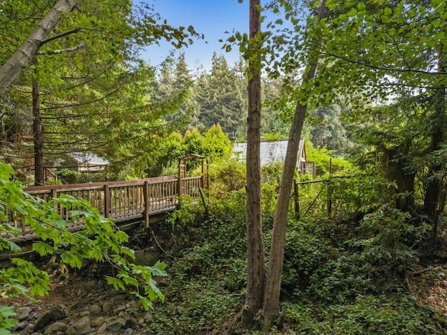 view of home's community featuring a deck