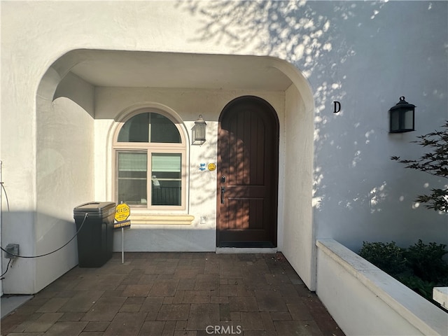 view of property entrance