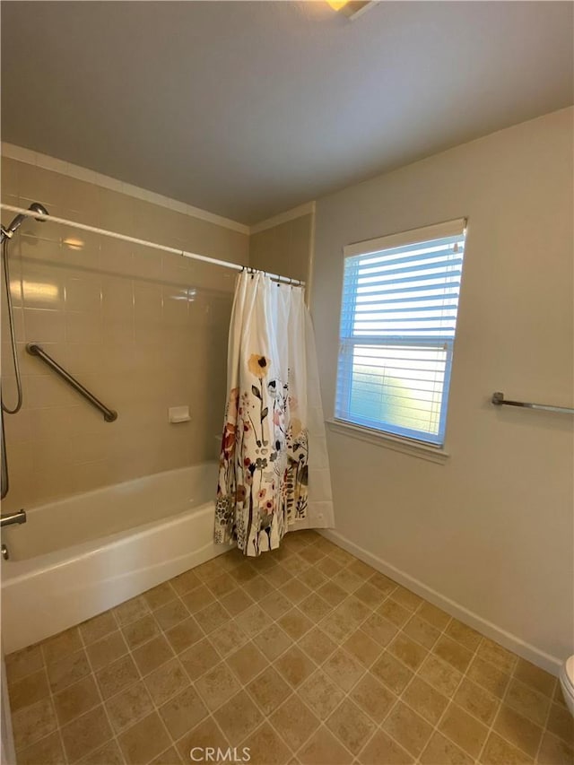 605 N Ferrocarril, Atascadero, CA 93422 - bathroom with shower / tub combo with curtain, baseboards, toilet, and tile patterned flooring