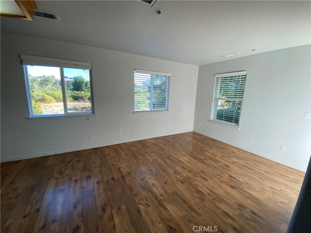 605 N Ferrocarril, Atascadero, CA 93422 - spare room featuring wood finished floors and baseboards