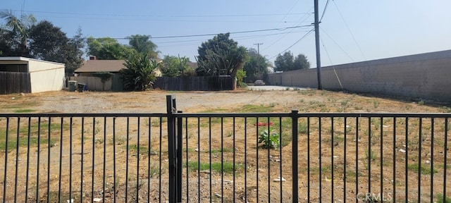 13724 Garfield Ave, Paramount CA, 90723 land for sale