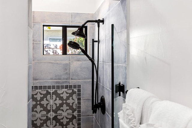 interior details with tiled shower