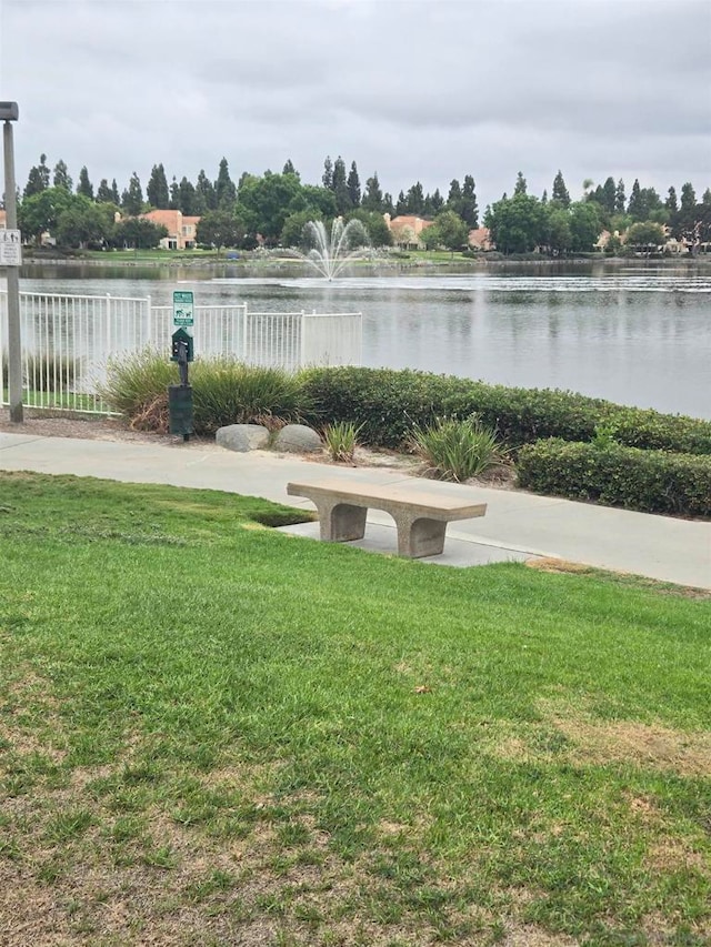 view of yard with a water view