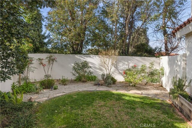 6401 Corsini Pl, Rancho Palos Verdes, CA 90275 - view of yard