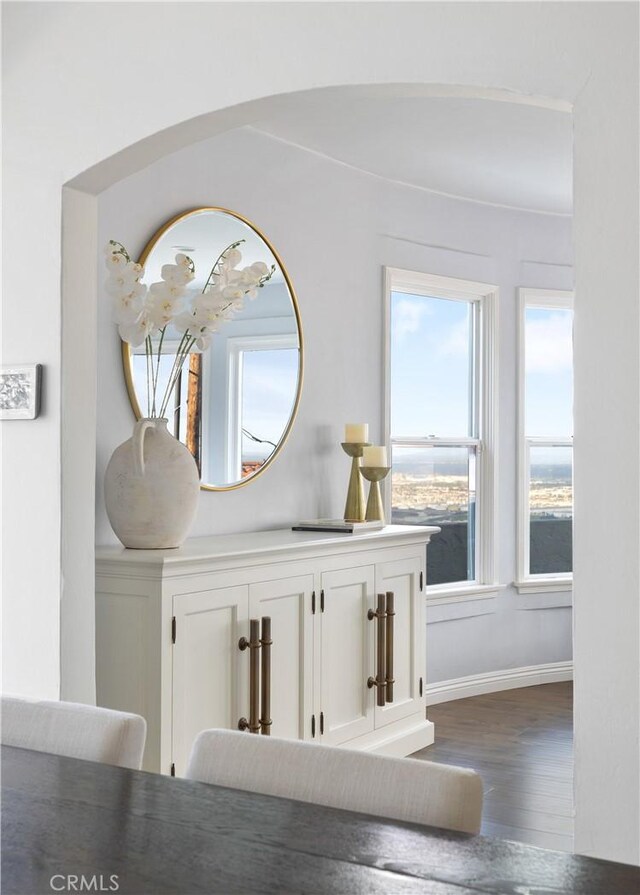 6401 Corsini Pl, Rancho Palos Verdes, CA 90275 - detailed view of wood finished floors and baseboards