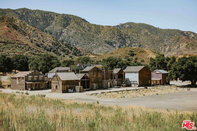 property view of mountains