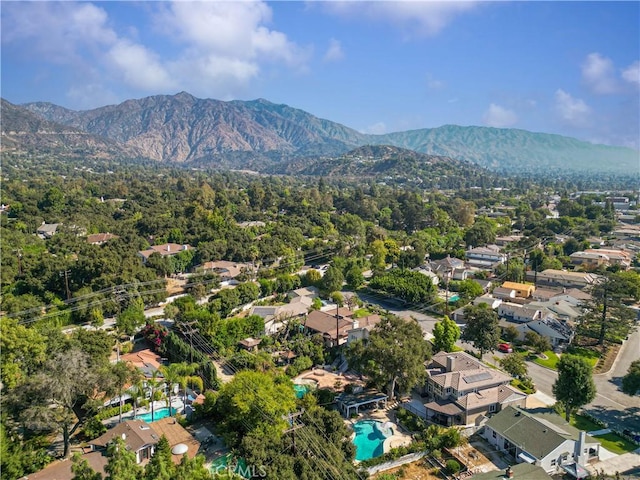 bird's eye view with a mountain view