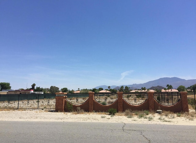 Listing photo 3 for 78511 Darby Rd, Indio CA 92203