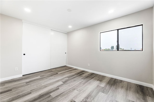 empty room featuring light hardwood / wood-style flooring