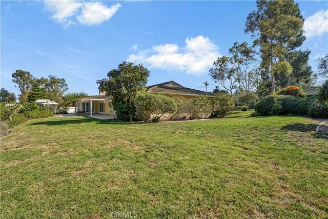 view of yard with a patio