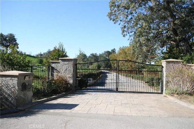 682 Deodar Ln, Bradbury, CA 91008 - photo 4