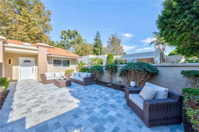 view of patio / terrace featuring an outdoor hangout area