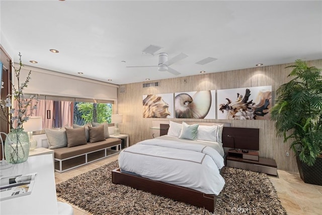 bedroom with ceiling fan