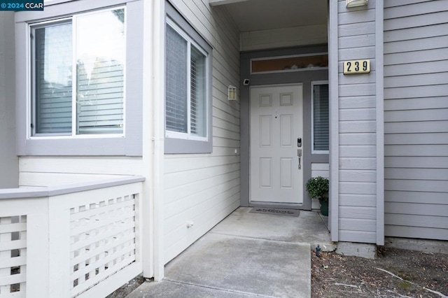 view of property entrance