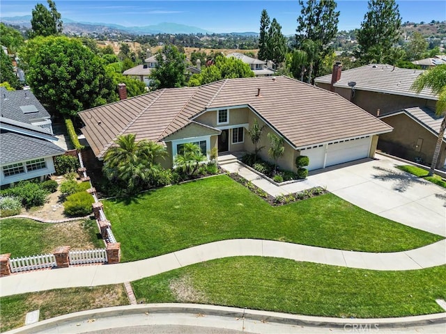 bird's eye view featuring a mountain view