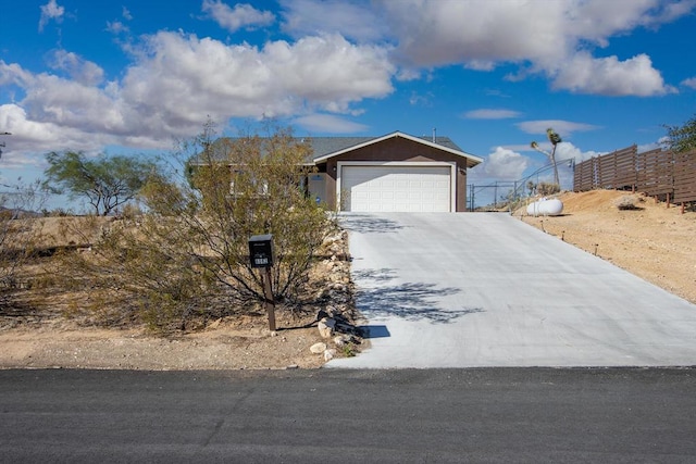 view of front facade featuring a garage