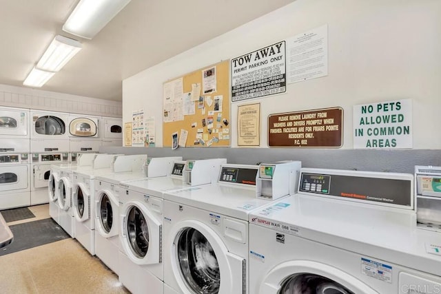 clothes washing area with independent washer and dryer and stacked washer / dryer