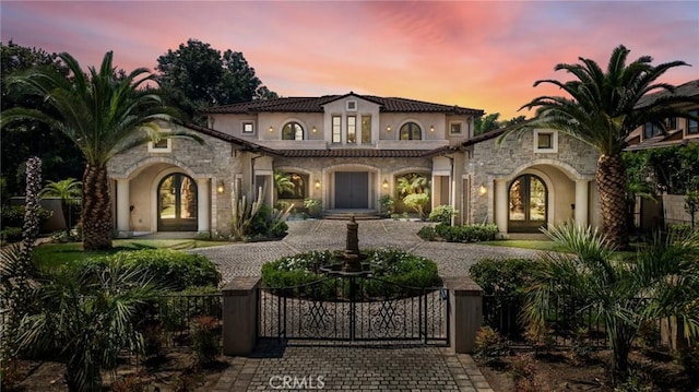 view of mediterranean / spanish-style house