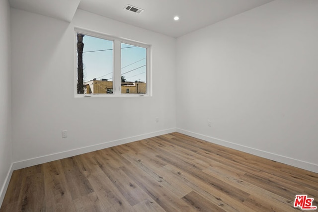 empty room featuring light hardwood / wood-style flooring