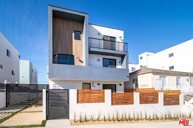 view of contemporary house