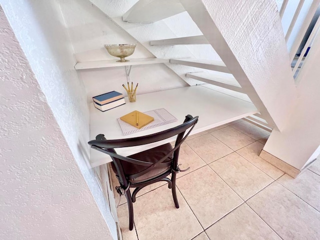 dining room featuring light tile patterned floors