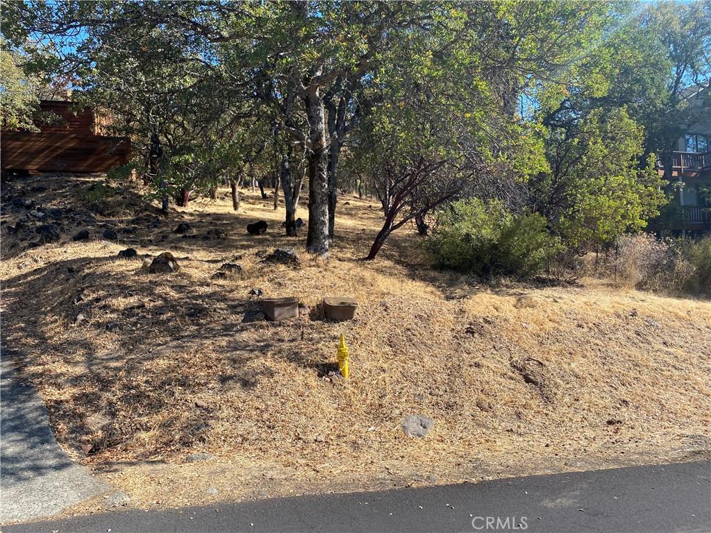 19210 N Shore Ct, Hidden Valley Lake, CA 95467
