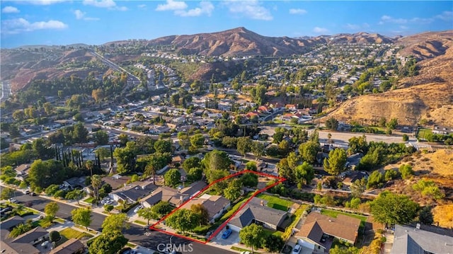 bird's eye view featuring a mountain view