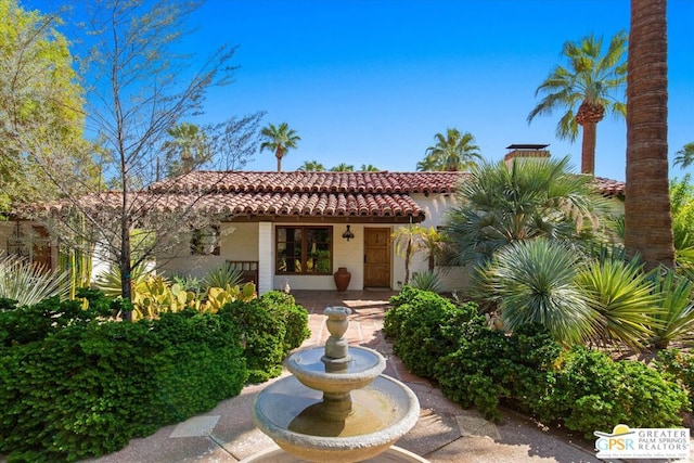 view of mediterranean / spanish-style house