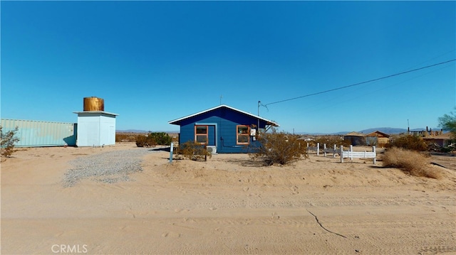 view of front of house