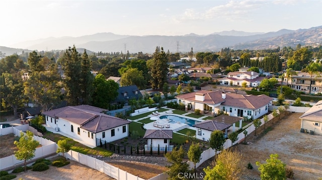 bird's eye view with a mountain view